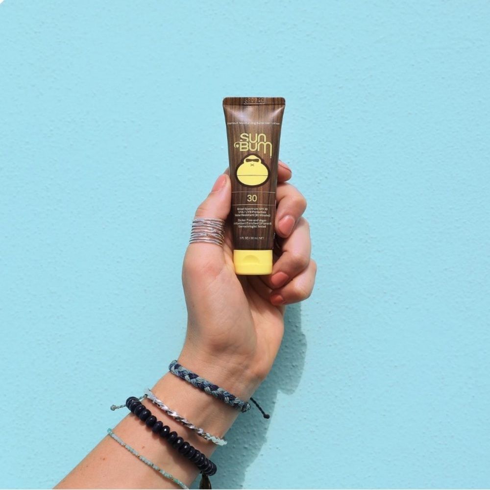 $3❤️‍🔥 Sun Bum Sunscreen Lotion SPF30 Travel Size ☀️🧴 NEW Vitamin E - Picture 3 of 5